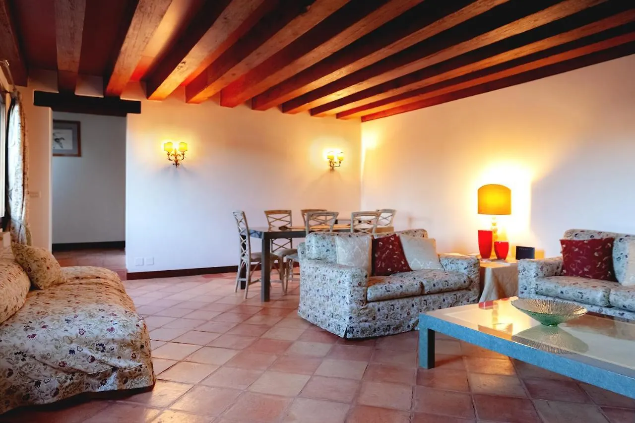 Palazzo Bernardo San Polo Apartment 100 Mq Venice 0*,  Italy